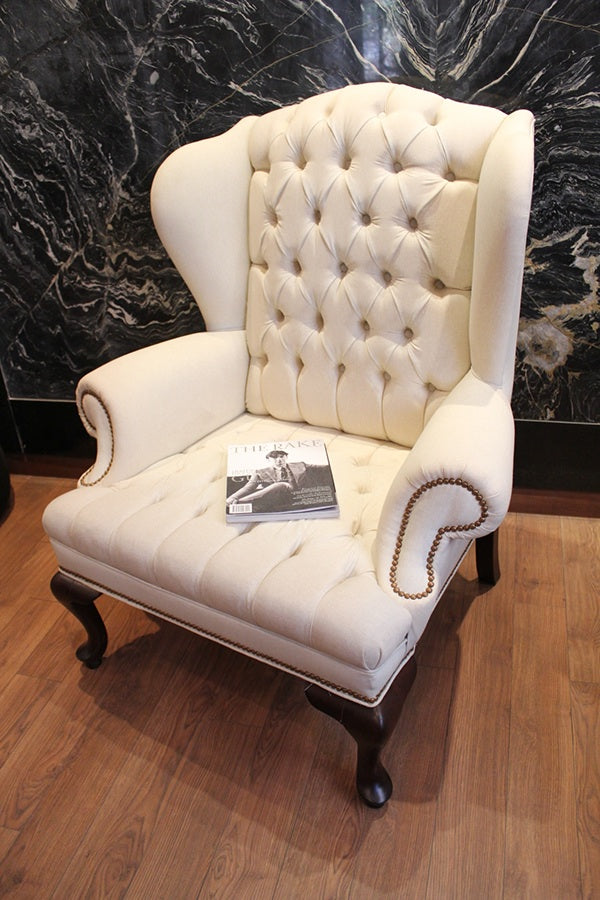 Windsor Majesty Wingback Chair